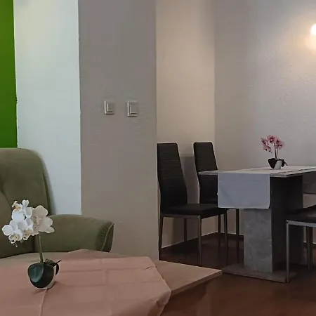 Guest house Phoenix