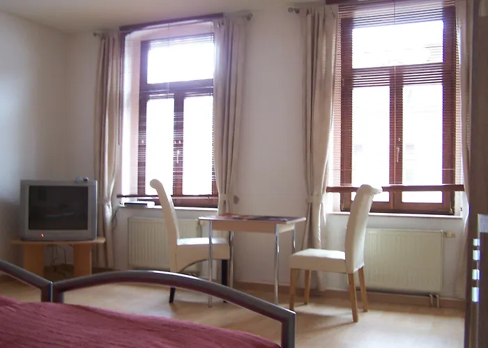 Pension Phoenix بيت ضيافة 2*